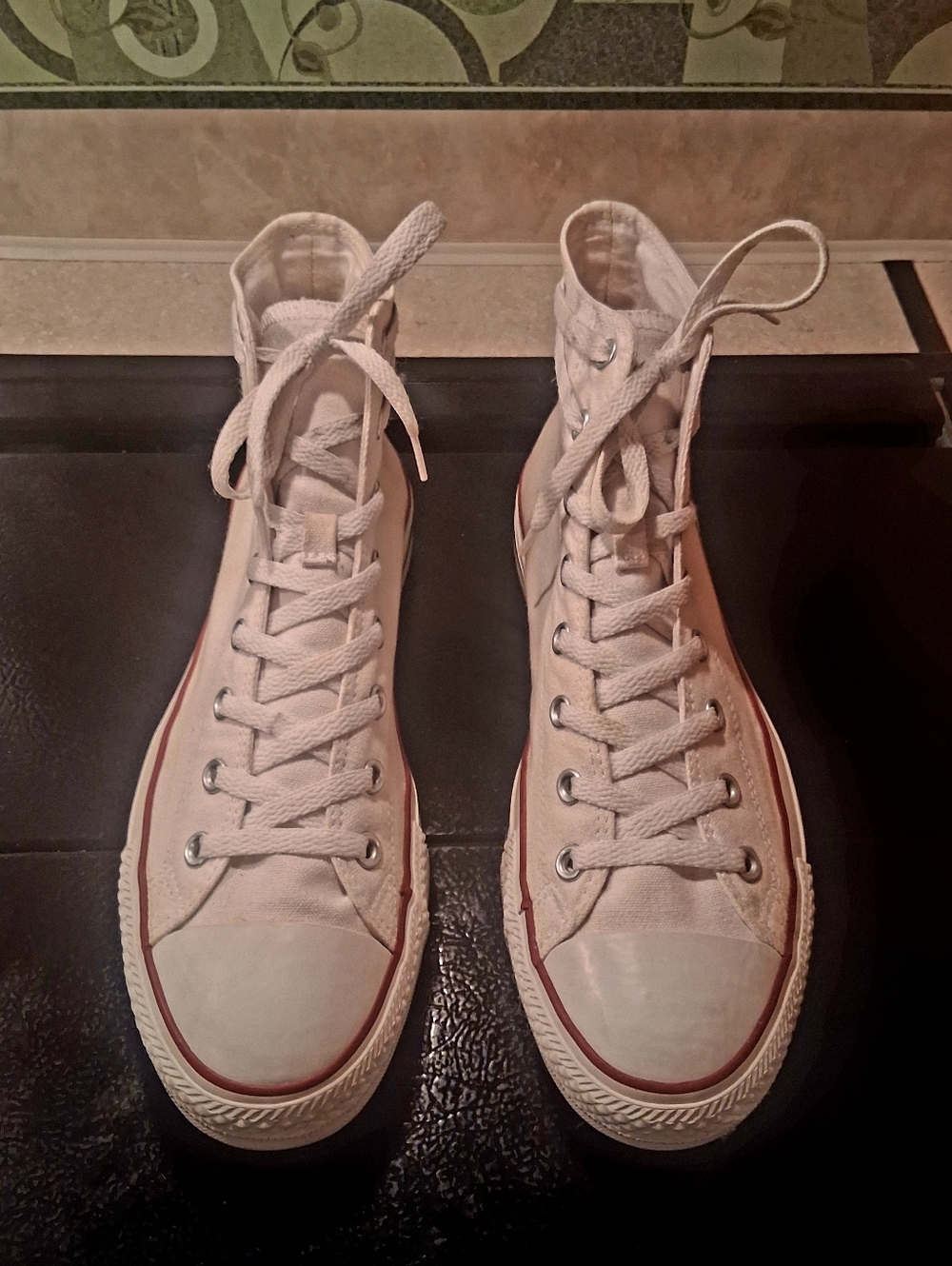 Converse Chuck Taylor All Star High Top - Optical White - Men’s 11 / Women’s 13 - Picture 2 of 7
